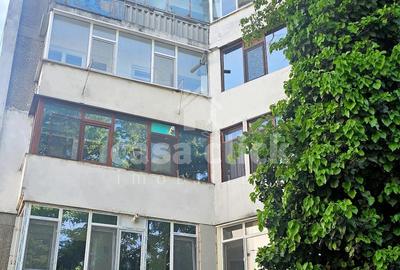 Apartament cu 2 camere decomandat în Micro 13 - 1