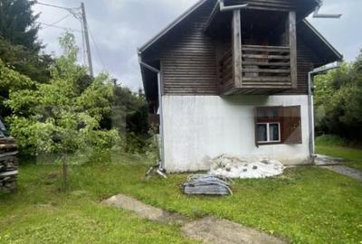 Casă cu 4 camere cu Teren 275 Mp în Central - 3