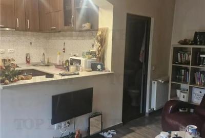 Apartament cu 2 camere nedecomandat, mobilat în Sebastian - 3