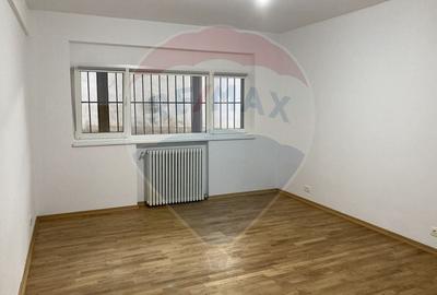 Inchirere apartament Romana - Metrou - 1