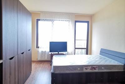 Apartament cu 3 camere decomandat în Borhanci - 9