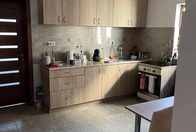 Apartament cu 2 camere decomandat în Moșnița Nouă - 1