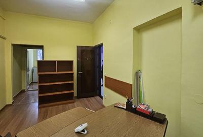 Spațiu comercial, de 60 mp, în Cantemir - 9