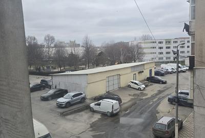 Apartament cu 2 camere decomandat în Sud