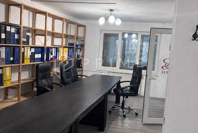 Casă individuală cu 3 camere cu Canalizare în Central - 2