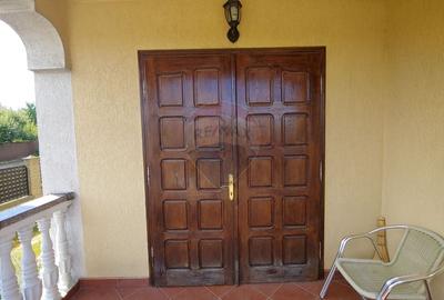 Casă individuală cu 6 camere cu Canalizare în Zvoriștea - 40