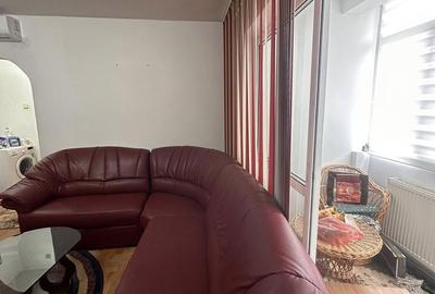 Apartament cu 3 camere în Central - 9