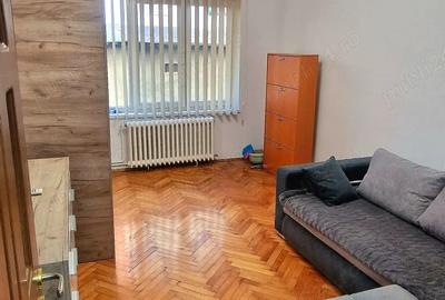 Apartament 2 camere Tudor B-dul 1 Decembrie - 1