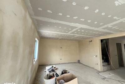 Casă cu 4 camere în Central - 8