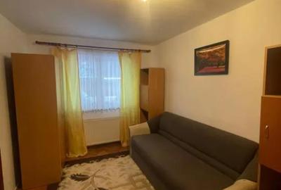 Apartament cu 2 camere semidecomandat în Republicii
