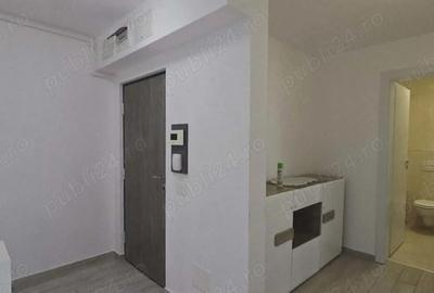 Apartament cu 3 camere nedecomandat în Sud - 4