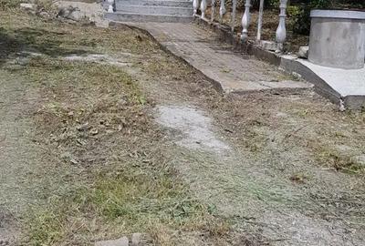 Casă cu 3 camere cu Teren 2800 Mp în Central - 6