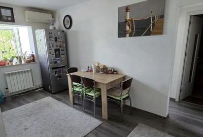 Apartament cu 2 camere decomandat în Far - 6