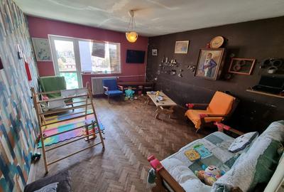 Tomis 2-apartament 4 camere decomandat 100 mp cu garaj - 1