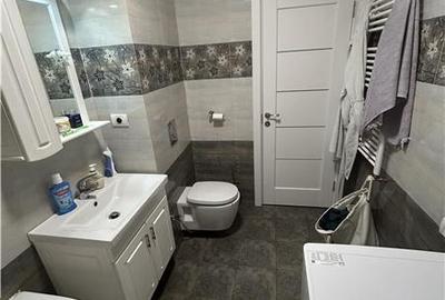 Apartament cu 2 camere decomandat, mobilat în Far - 23