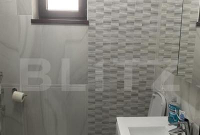 Casă cu 7 camere cu Teren 900 Mp în Central - 14