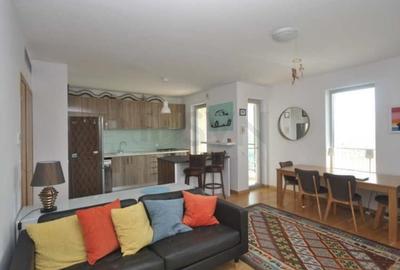 Apartament cu 2 camere decomandat în Splaiul Unirii