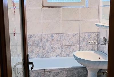 Apartament cu 3 camere decomandat în Casa de Cultură - 14