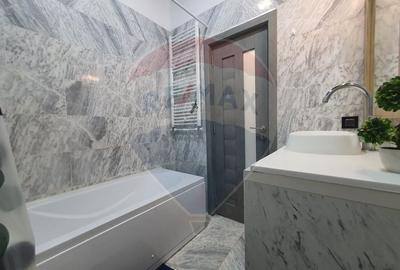 Vanzare Apartament cu 2 camere Lux in zona Tomis Nord - 21