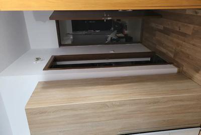 Apartament de vanzare cu trei camere decomandate cu bai proprii, confort I - 3
