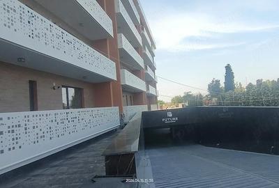Apartament cu 2 camere decomandat în Torontalului