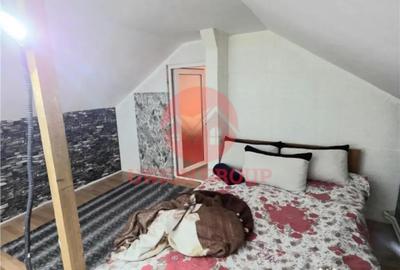 Casă cu 3 camere cu Teren 95 Mp în Central