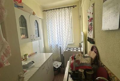 Apartament cu 2 camere decomandat în Sud - 1