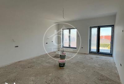 Casă cu 4 camere decomandat cu Teren 400 Mp în Oncea - 7
