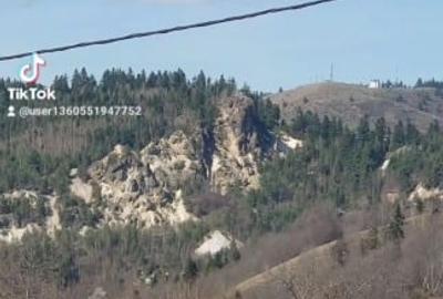 Teren Construcții extravilan de 1000 mp, în Roșia Montană - 1