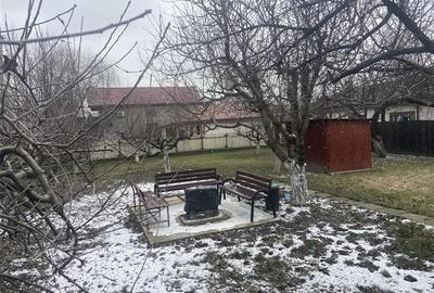 Teren Construcții intravilan de 480 mp, în Est - 1