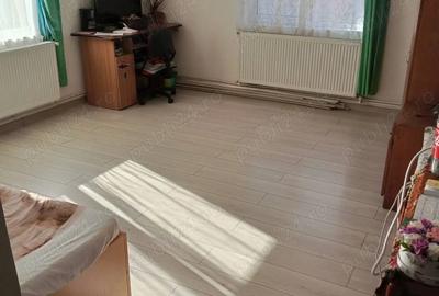 Casă cu Teren 1100 Mp în Central - 4