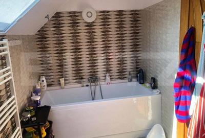 Casă cu 4 camere cu Teren 200 Mp în Central - 8