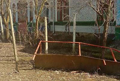 Casă cu 6 camere cu Teren 1600 Mp în Fântânele