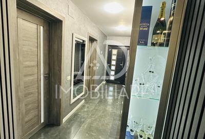 Casă individuală cu 4 camere cu Canalizare în 9 Mai - 11