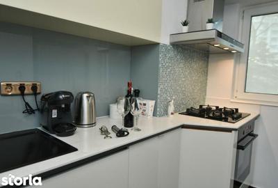 Apartament cu 3 camere decomandat în 13 Septembrie - 7