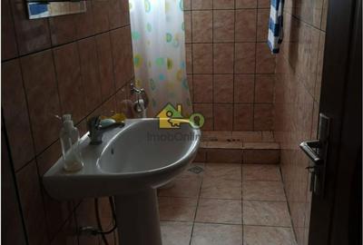 Casă cu 4 camere în Cerneți - 3
