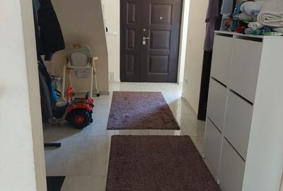 Casă cu 5 camere cu Teren 680 Mp în Clinceni - 2