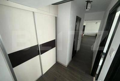 Apartament cu 3 camere decomandat în Calea București - 2