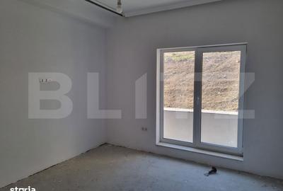 Casă cu 4 camere cu Teren 500 Mp în Central - 2