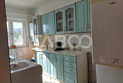 Apartament 50 mpu 2 camere etaj 3 pivnita Piata Noua Cisnadie - 2