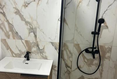 Casă cu 3 camere cu Teren 100 Mp în Central - 3