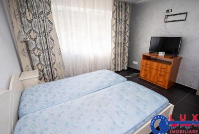 Apartament cu 3 camere decomandat în C5 - 3