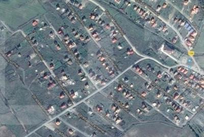 Teren de 1400 mp, în Central - 2