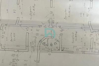 Casă cu 3 camere cu Garaj în Florilor - 10