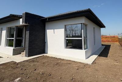 Casa 3 Camere, Incalzire prin Pardoseala, Finisaje Premium - 2