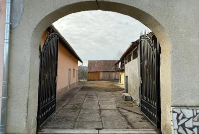 Casă cu 5 camere în Chirpăr - 15