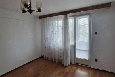 Apartament cu 2 camere semidecomandat în Central - 3