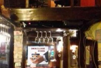 Unirii Cafenea & Bar  Centrul Vechi  55mp. Spațiu Comercial  suprafata  55mp. - 2 niveluri - 4