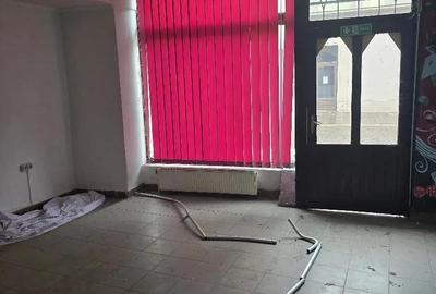 Spațiu comercial, de 63 mp, în Ultracentral - 11