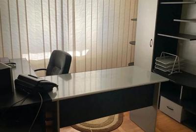 Apartament cu 4 camere decomandat în Central - 4